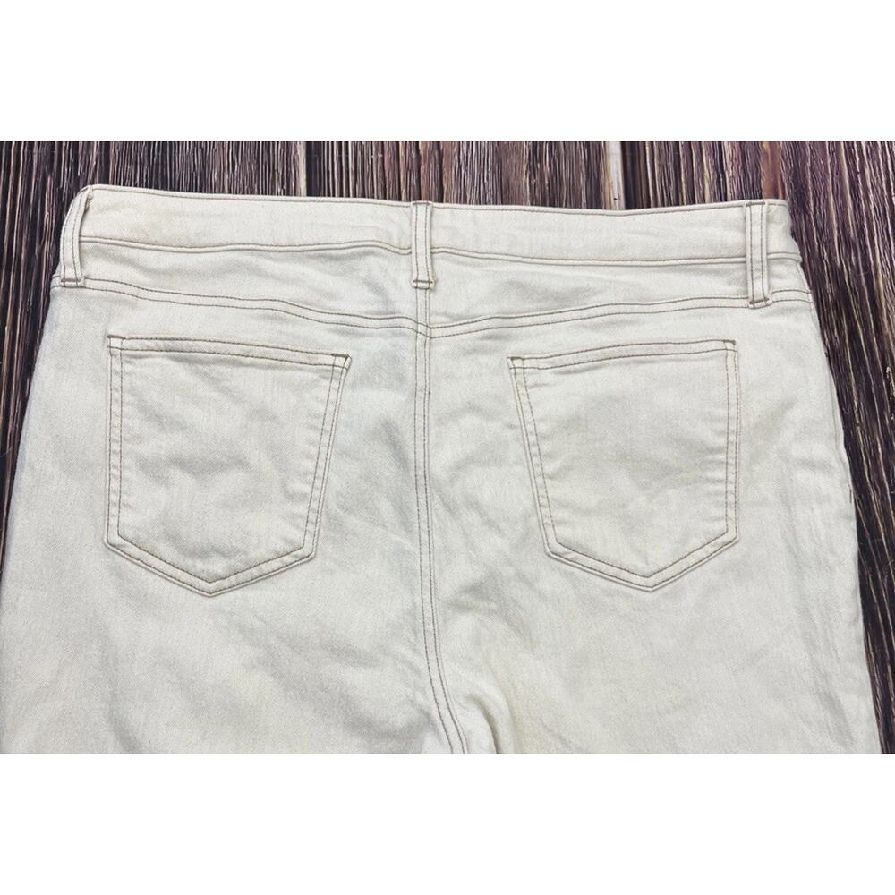 Chico's So Slimming Girlfriend Slim Leg Crop Glitter Beige Jeans Womens 2 (US 12